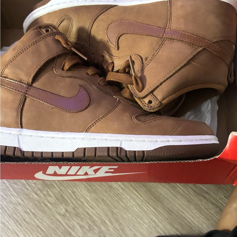 Nike  Leather Brown dunks